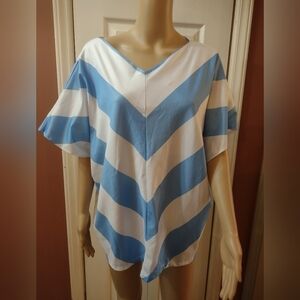 Down Side Up women's size large blouse shirt top